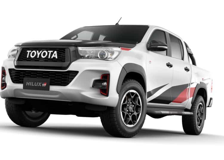Toyota confirms GR-Sport Hilux bakkies for SA缩略图