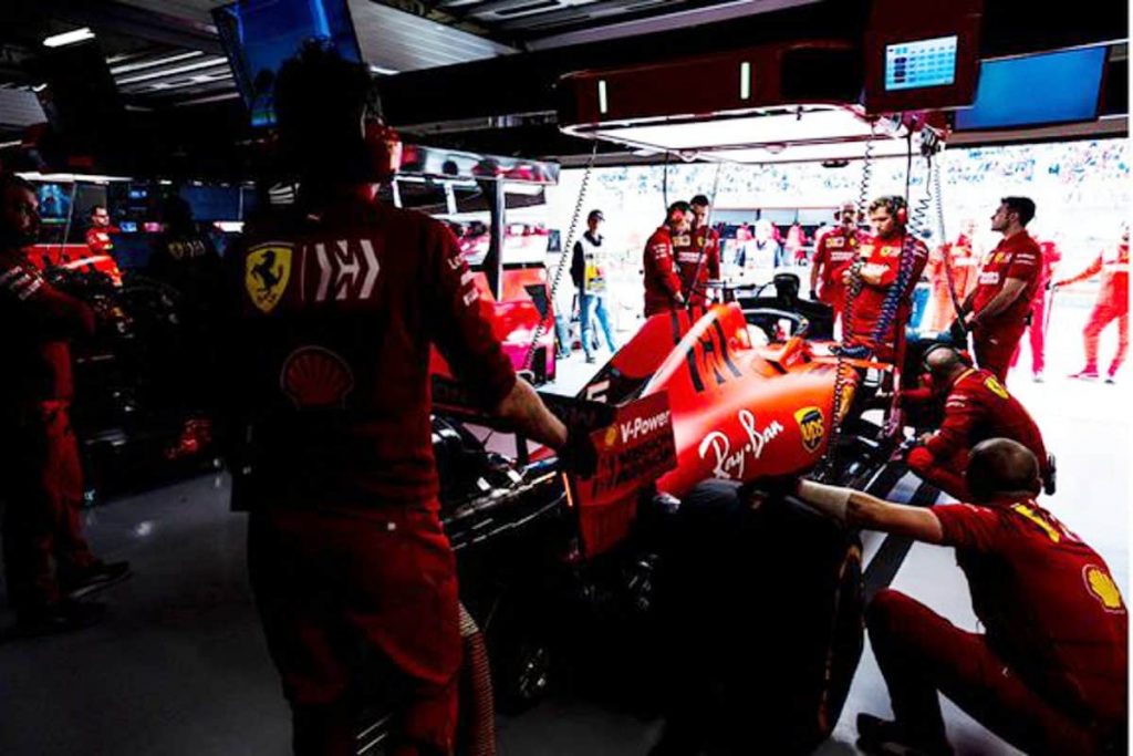 Formula 1 news: Ferrari out to gatecrash Mercedes’ title-winning party缩略图