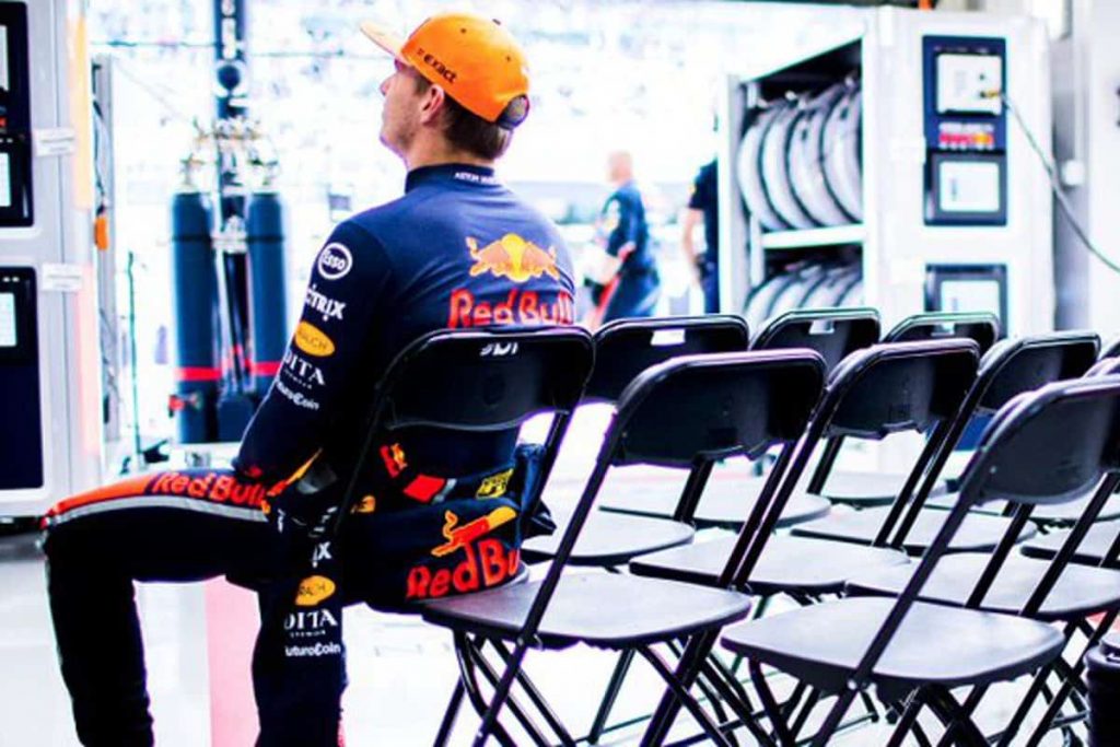 Max Verstappen: Don't turn F1 into American wrestling缩略图