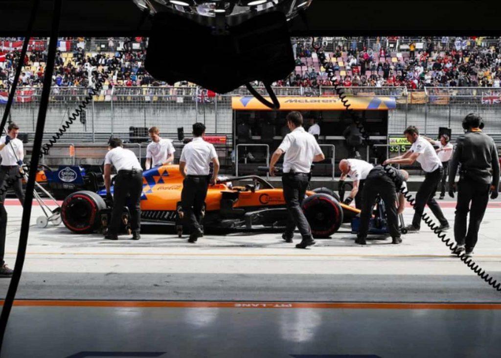 McLaren "can" fight Mercedes for F1 championship titles缩略图