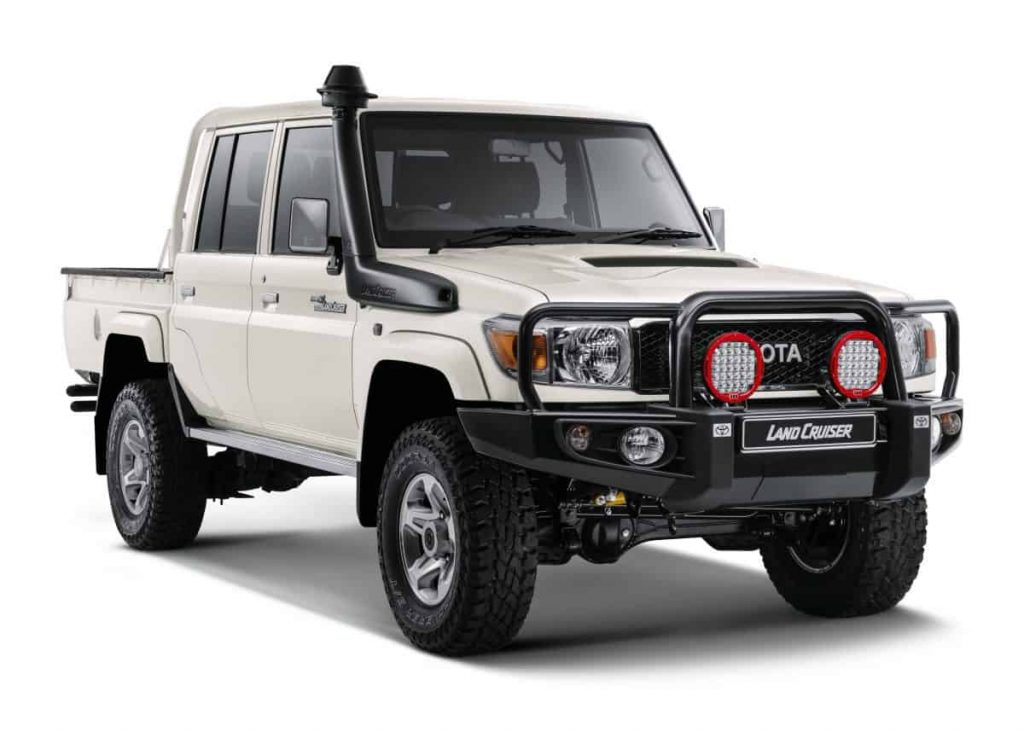 Namib edition Land Cruiser 79 bakkie is virtually unstoppable缩略图