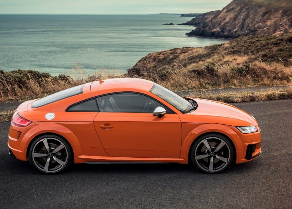 TT sportscar updated and now at South African Audi dealers缩略图