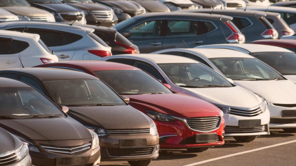Manheim data shows wholesale used-vehicle prices rose sharply in early January as demand strengthened and dealers prepared for spring sales.