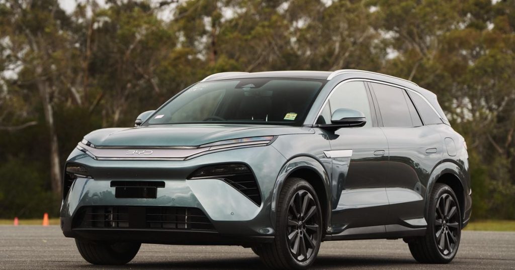 2026 BYD Sealion 8 price and specs