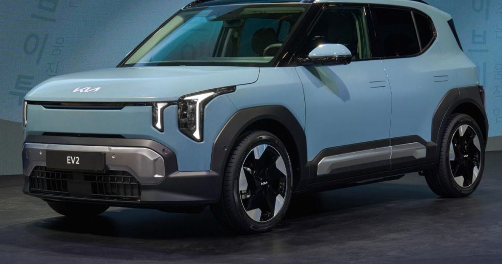 Kia EV2: Brand's smallest electric SUV yet debuts in Europe