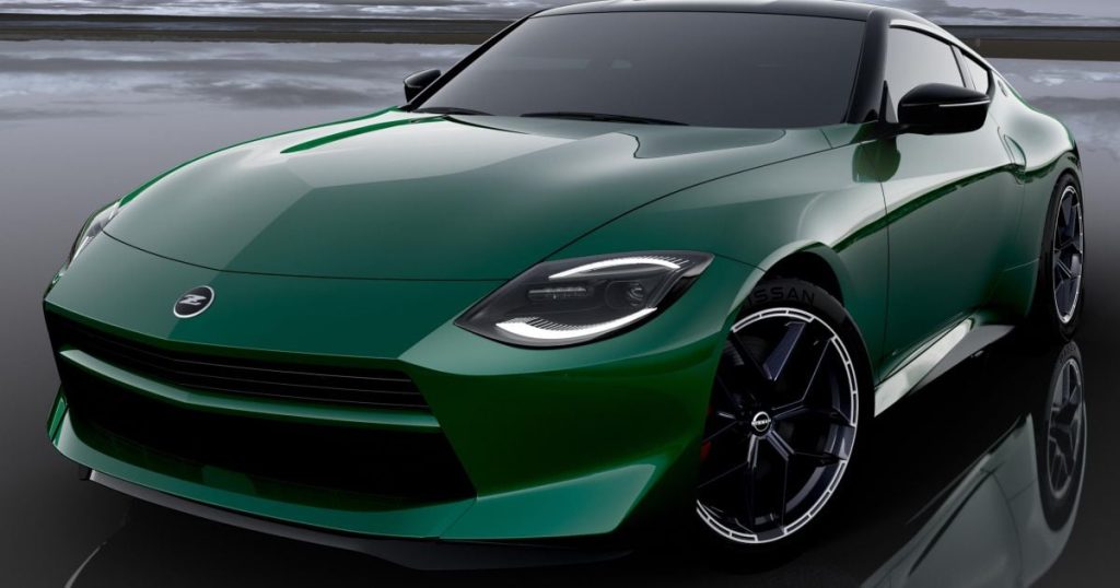 Nissan Z facelift unveiled in Japan with more retro elements