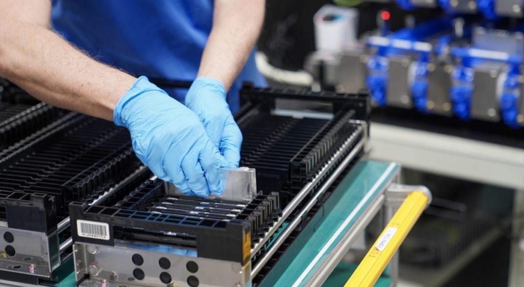 Ford Might Buy Batteries From China’s BYD for Its Hybrids: TDS