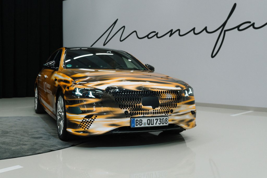 Mercedes-Benz previews new S-Class ahead of debut