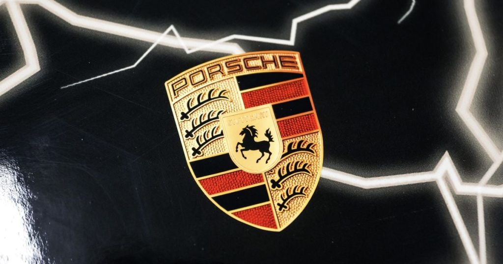 Axe looms over electric Porsche 718 Boxster and Cayman project – report