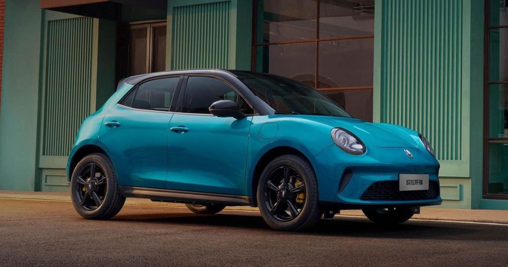 Poland's military bans cars made in China from military sites