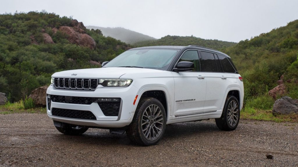 2026 Jeep Grand Cherokee First Drive Review: The Four-Cylinder Is Punchy But Imperfect