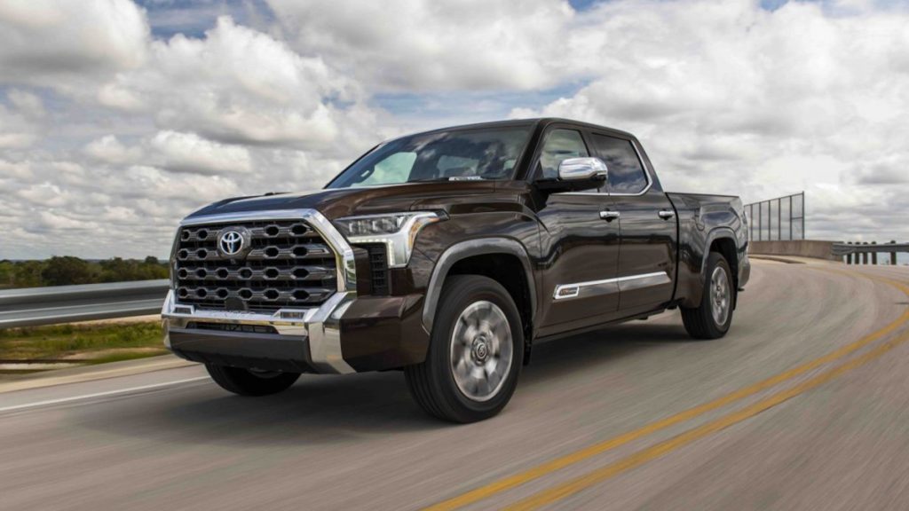 Car Companies Love Fuel Economy Rollbacks, But We’ll Pay For It