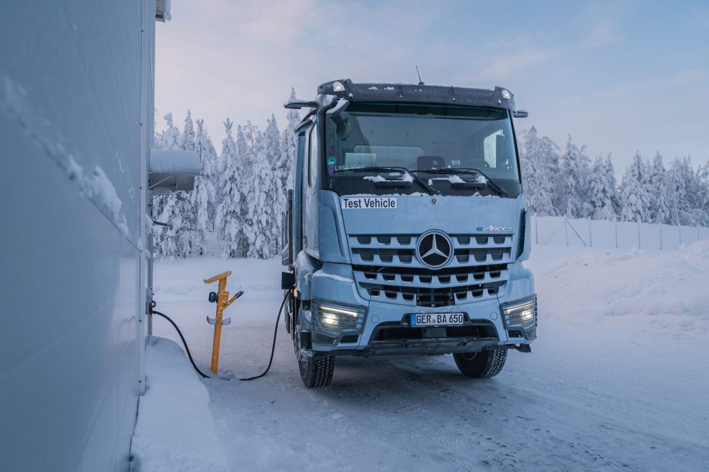 Mercedes-Benz eArocs 400 completes Arctic winter testing
