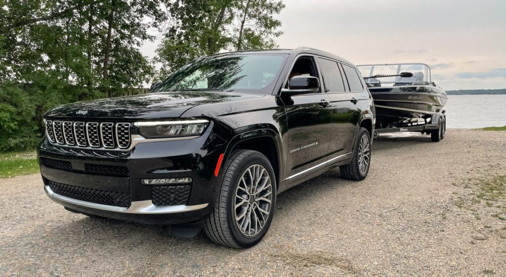 Jeep Says ‘Stay Tuned’ for Hemi V8 Grand Cherokee Return