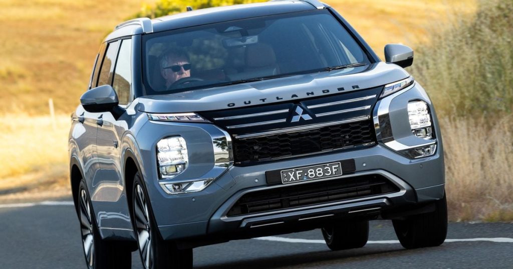 2026 Mitsubishi Outlander PHEV prices: More EV range for more money
