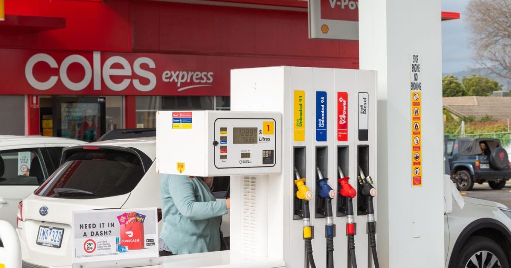 What US$100 a barrel of oil price really means for Australian petrol and diesel