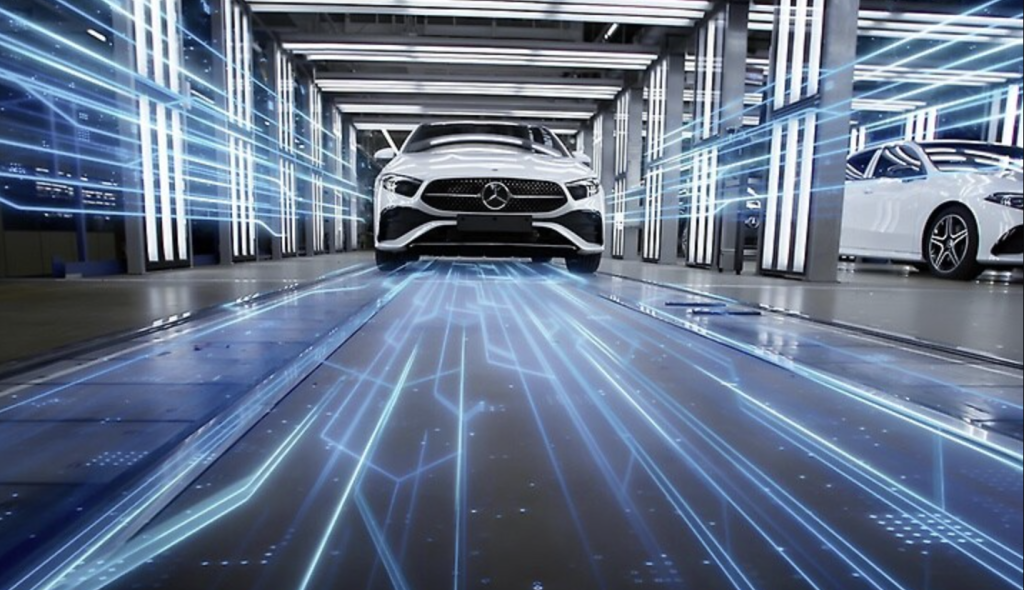 Mercedes virtual factory