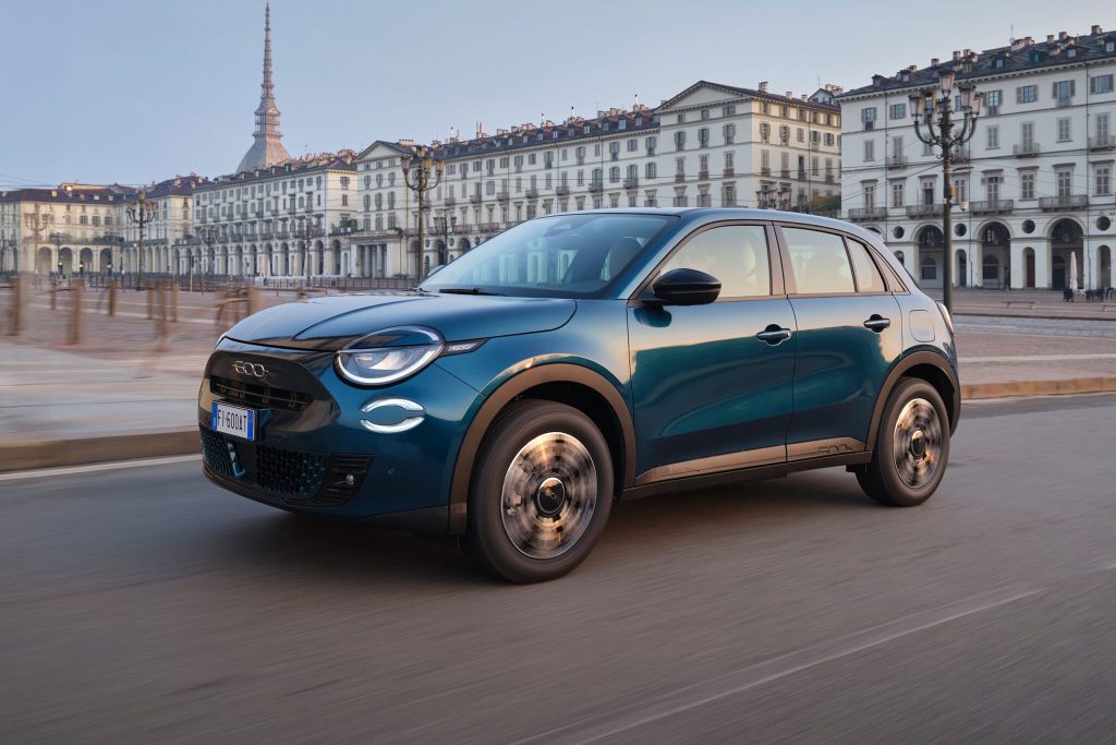 Fiat 600 gains turbocharged ICE variant with manual gearbox