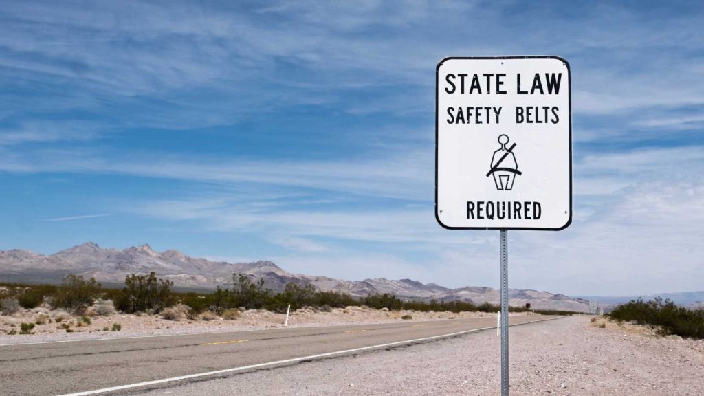 IIHS launches seat belt law calculator for US states