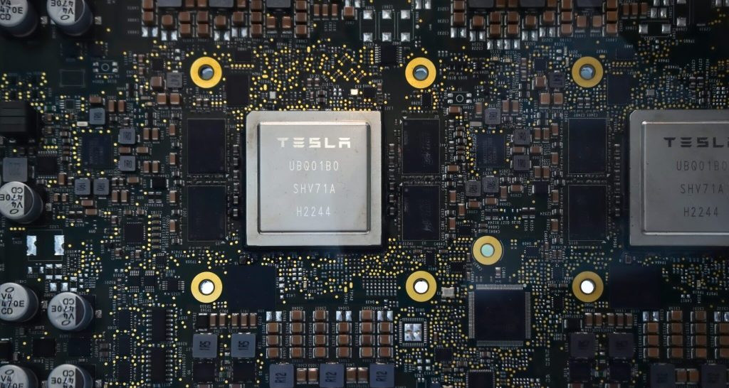 Tesla to maintain Nvidia orders despite in-house chip push