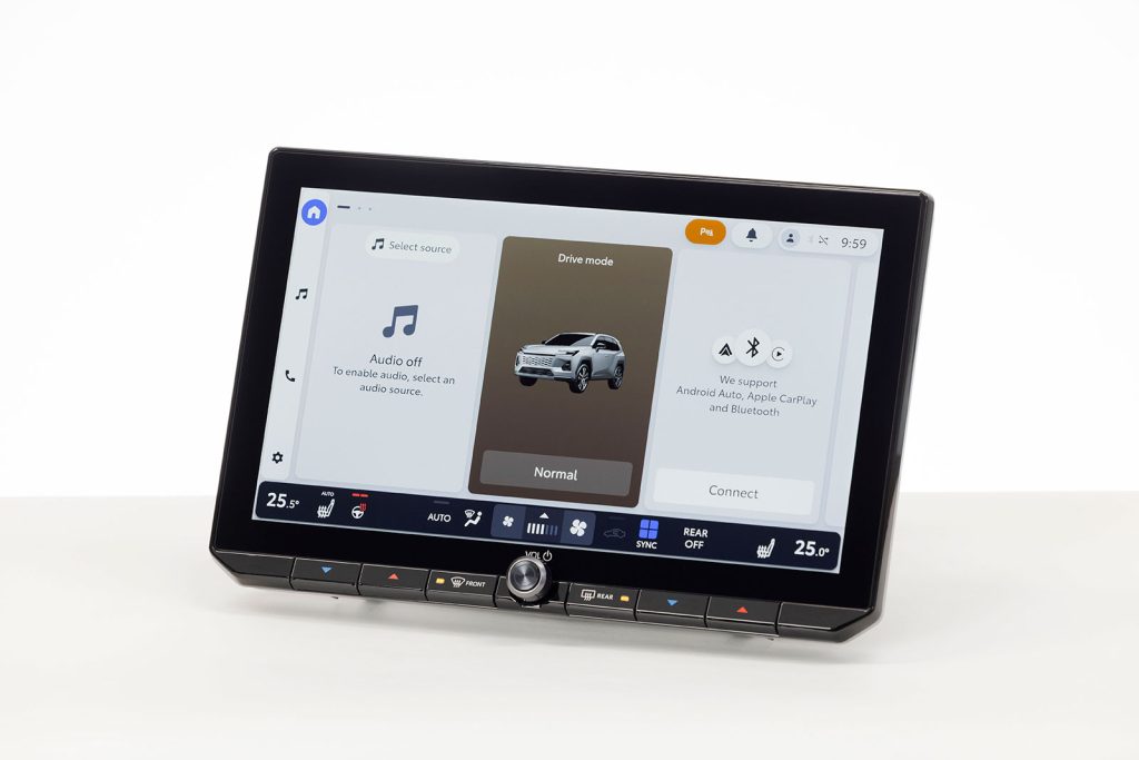 Panasonic Automotive Systems IVI debuts in Toyota RAV4