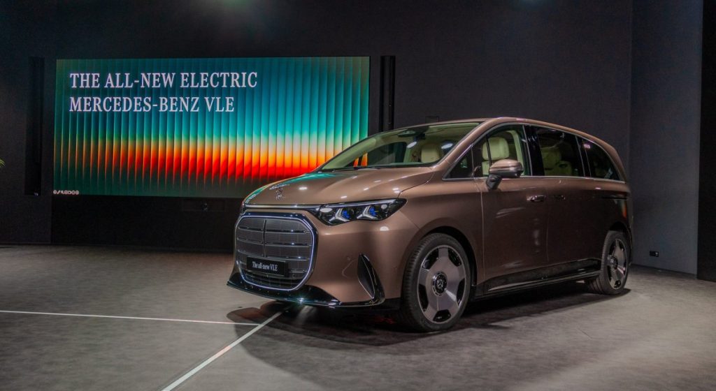 Move Over, Mercedes S-Class, Your Next Black Car Seats Eight and It’s an Electric Van