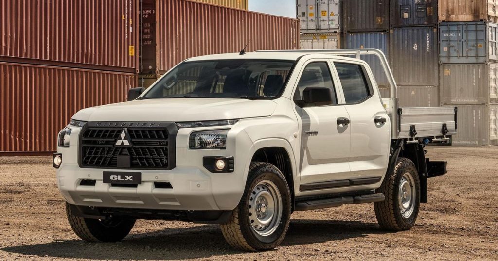 Toyota HiLux vs Mitsubishi Triton: Australia’s last manual utes