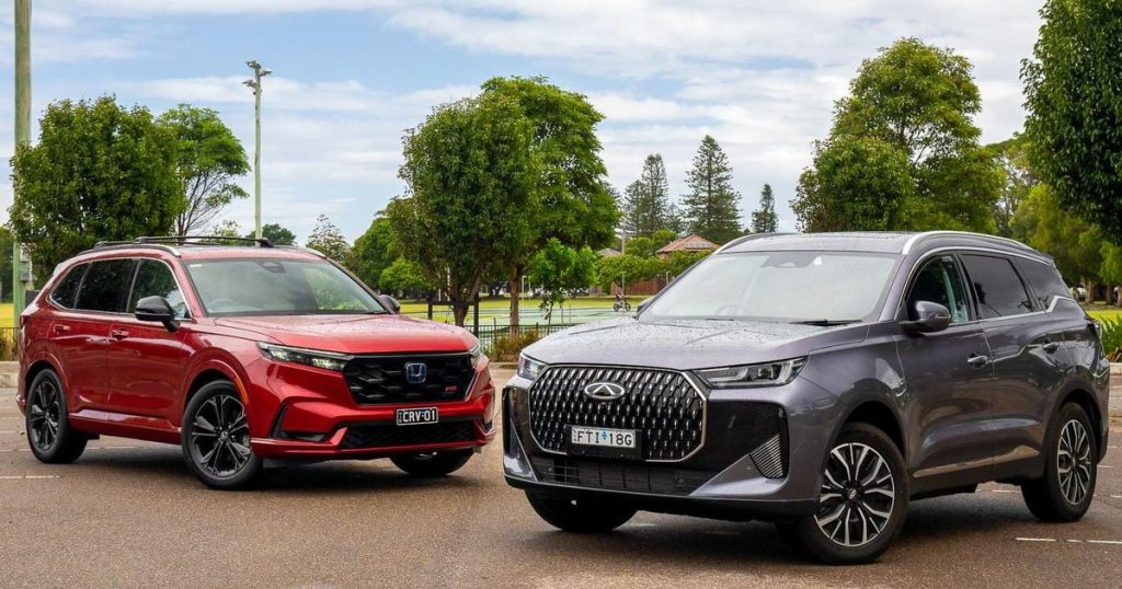 2026 Chery Tiggo 7 Super Hybrid v Honda CR-V e:HEV RS comparison