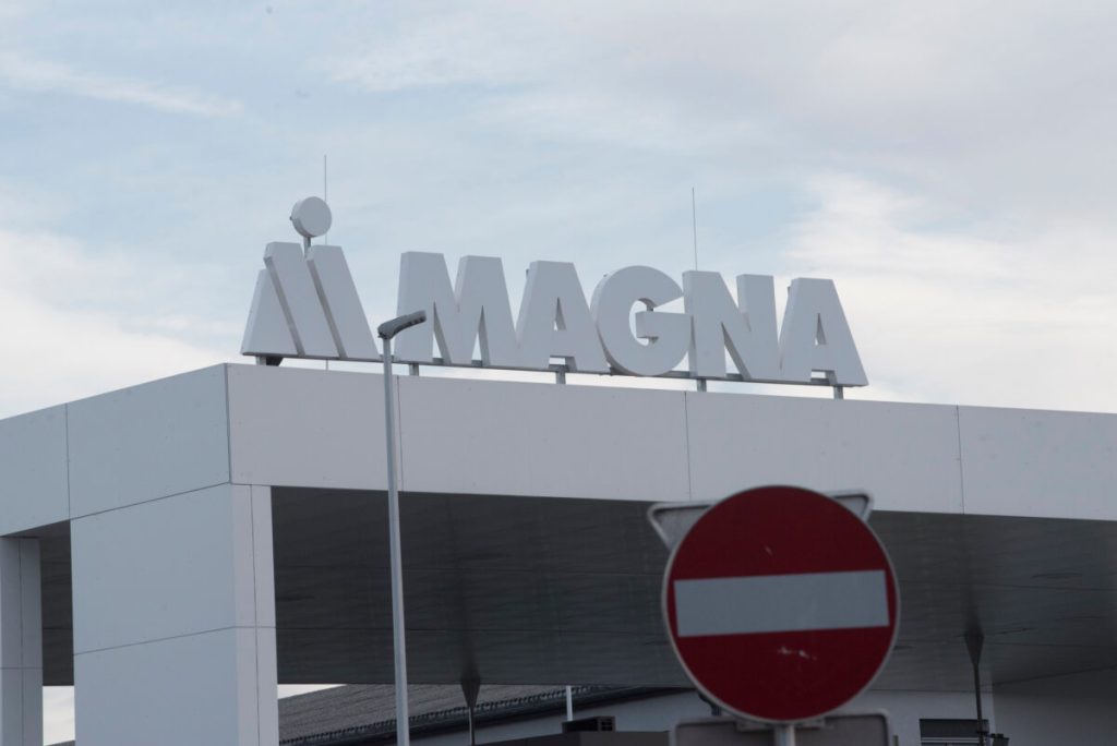 Magna to divest lighting and rooftop systems units