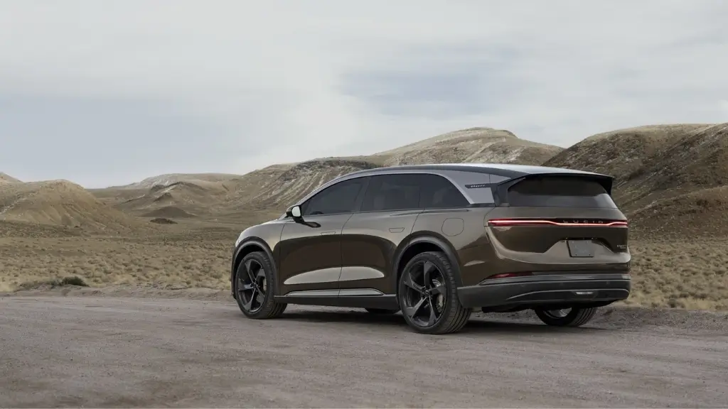 Lucid Gravity SUV recognized as the 2026 World Luxury Car of the Year
