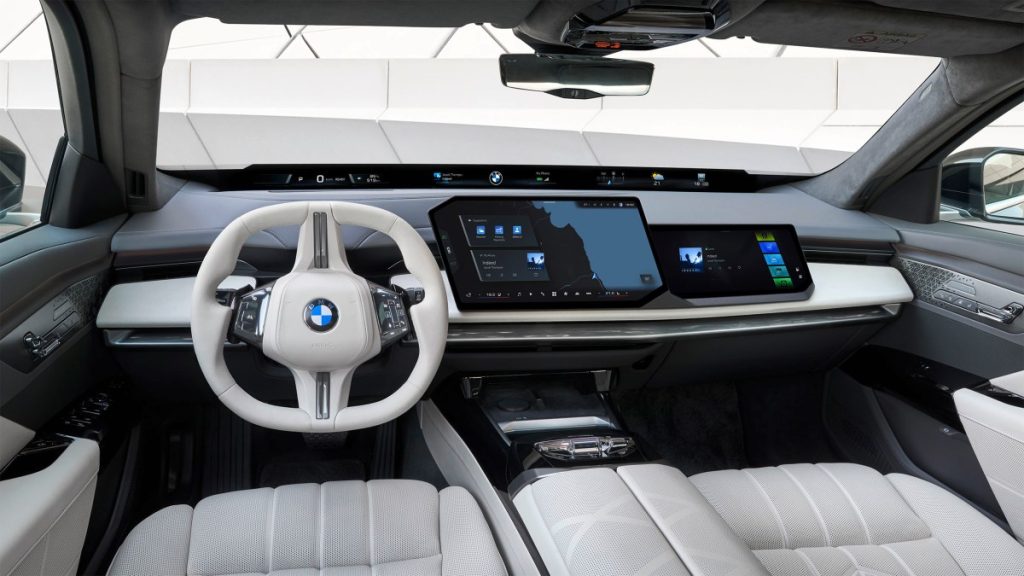 New BMW 7 Series Gets the Controversial Neue Klasse Dash: TDS