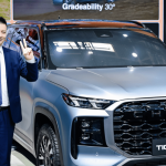 Chery debuts Tiggo V transformable family SUV at Auto China