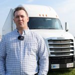 Listen to a Passionate Trucker Explain How He Gets 10 MPG From His Freightliner