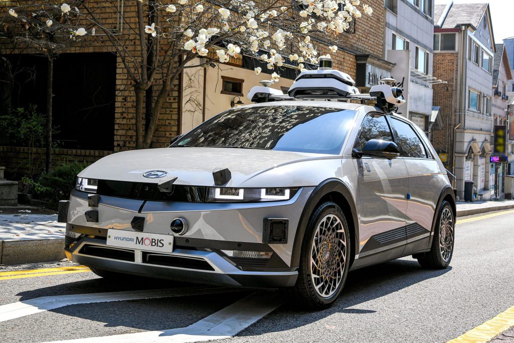 Hyundai Mobis cuts SDV testing time with simulators