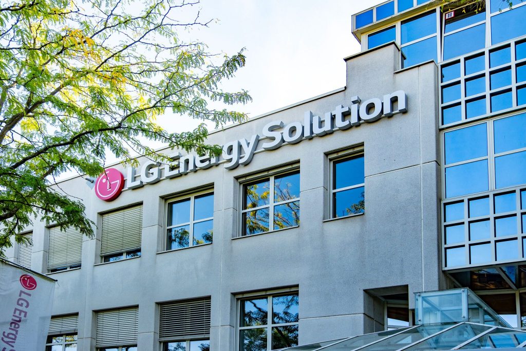 LG Energy Solution brings battery software to SDVerse