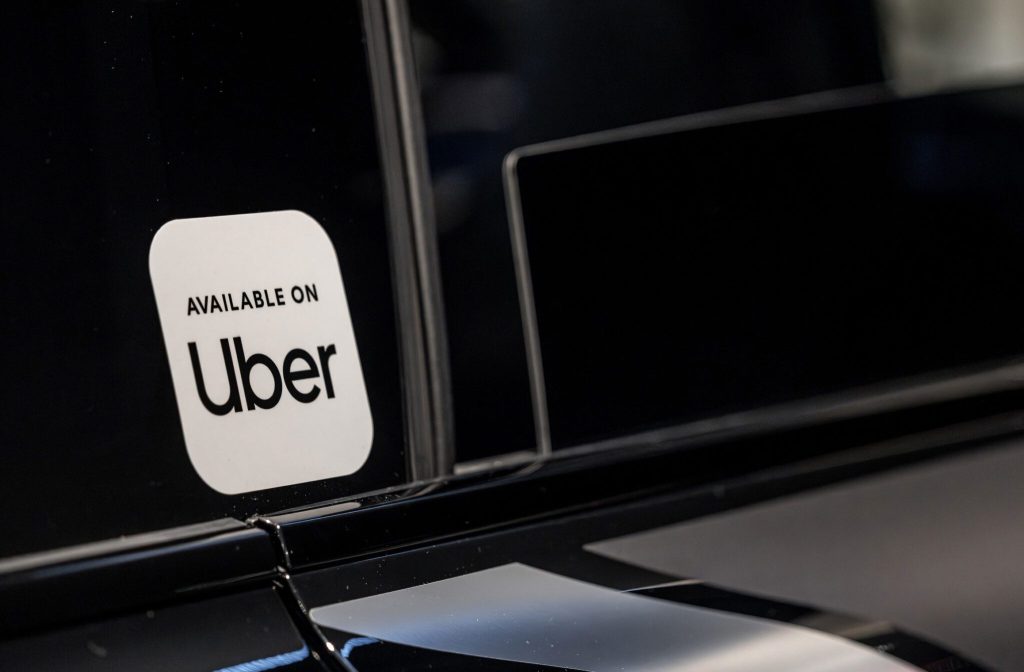 Lucid and Uber expand robotaxi deal to 35,000 vehicles