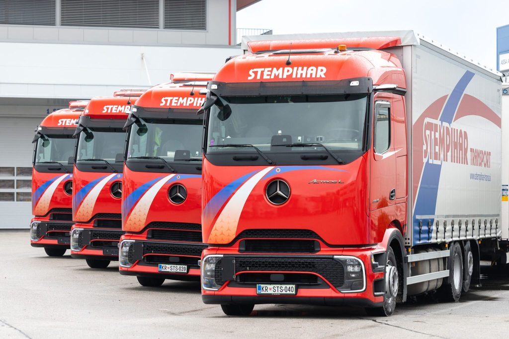 Mercedes-Benz Trucks marks 130 years with Slovenia focus