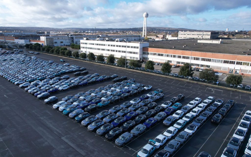 Stellantis invests €100m to reshape Poissy site