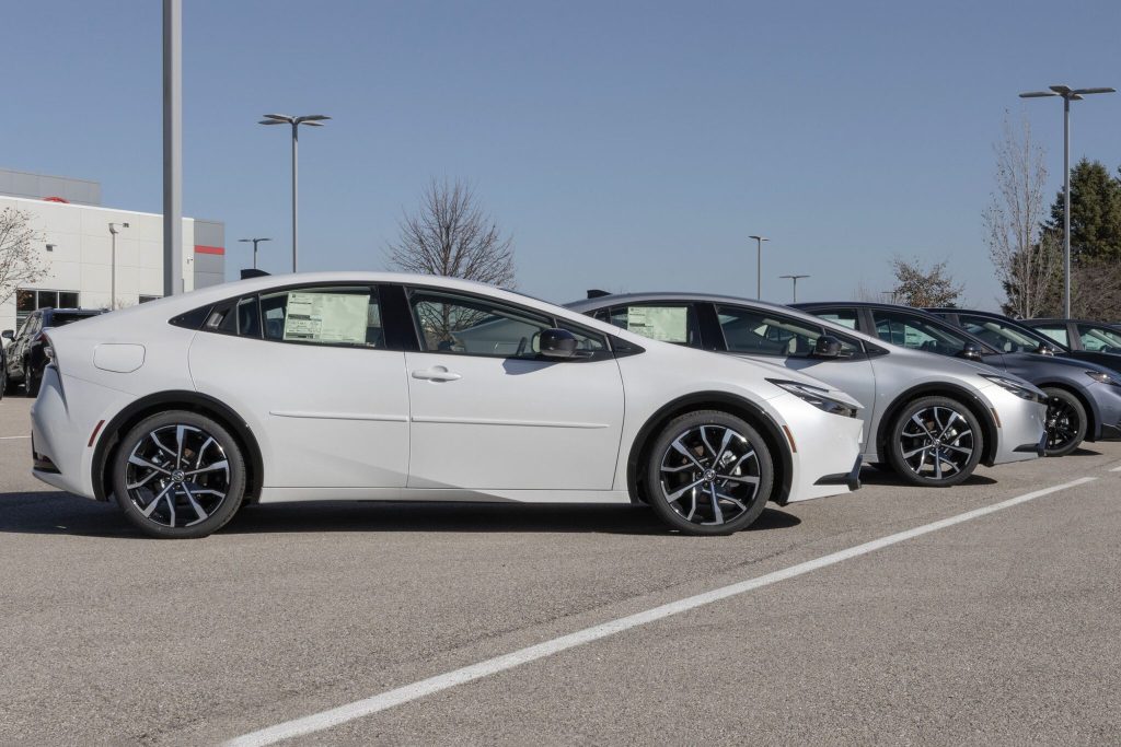 Global light vehicle sales forecast – April 2026 edition