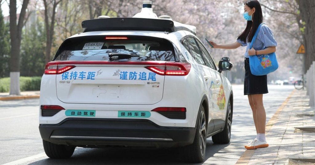China suspends robotaxi permits after mass outage